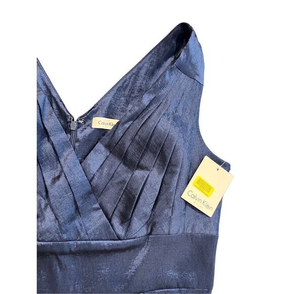 Calvin Klein Women's Grey Taffeta Empire Waist Pleated Dress - Picture 5 of 7